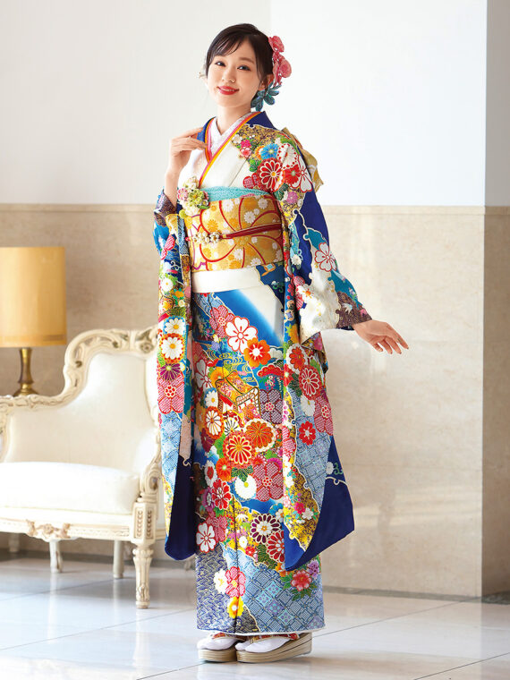最終値下げ振袖 華徒然×吉木千沙都 NEW FURISODE Collection🌸 「今、あらためて